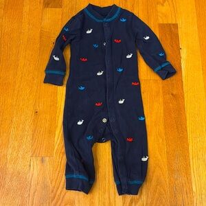Navy Blue Sleep & Play w/ Crabs, Whales, and Sharks (Size 6 months)